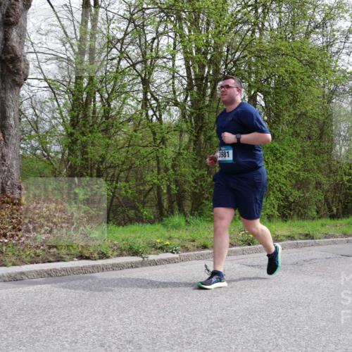 12.04.2026 - 45. Internationalen Wilhelmsburger Insellauf Yannick Fuchs http://msf.ph/oto/9499238 12.04.2026 13:13:44 Laufen 3981 meine-sportfotos.de
