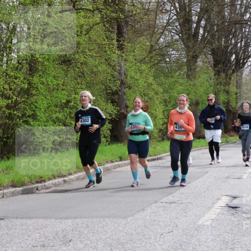 12.04.2026 - 45. Internationalen Wilhelmsburger Insellauf Yannick Fuchs http://msf.ph/oto/9499270 12.04.2026 13:13:59 Laufen 4302, 430, 430, 5536, 2483 meine-sportfotos.de
