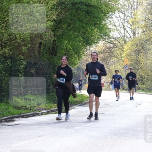 12.04.2026 - 45. Internationalen Wilhelmsburger Insellauf Yannick Fuchs http://msf.ph/oto/9499299 12.04.2026 11:05:26 Laufen 2492, 2466, 147, 4148 meine-sportfotos.de