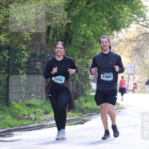 12.04.2026 - 45. Internationalen Wilhelmsburger Insellauf Yannick Fuchs http://msf.ph/oto/9499303 12.04.2026 11:05:27 Laufen 2492, 2466 meine-sportfotos.de