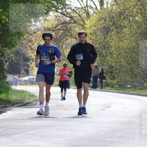 12.04.2026 - 45. Internationalen Wilhelmsburger Insellauf Yannick Fuchs http://msf.ph/oto/9499348 12.04.2026 11:05:37 Laufen 4148, 4147, 2587 meine-sportfotos.de