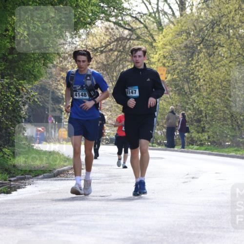 12.04.2026 - 45. Internationalen Wilhelmsburger Insellauf Yannick Fuchs http://msf.ph/oto/9499351 12.04.2026 11:05:37 Laufen 4148, 4147, 9 meine-sportfotos.de
