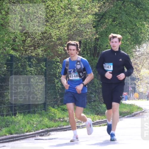 12.04.2026 - 45. Internationalen Wilhelmsburger Insellauf Yannick Fuchs http://msf.ph/oto/9499371 12.04.2026 11:05:42 Laufen 4148, 4147, 2581 meine-sportfotos.de