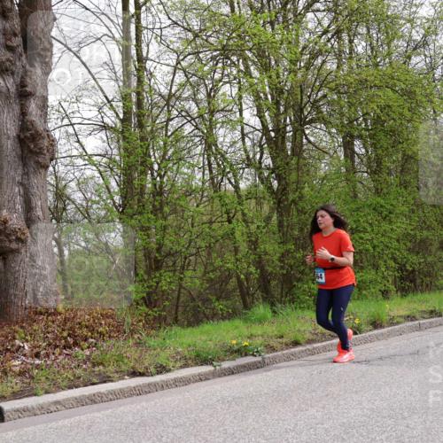 12.04.2026 - 45. Internationalen Wilhelmsburger Insellauf Yannick Fuchs http://msf.ph/oto/9499421 12.04.2026 13:14:26 Laufen 64 meine-sportfotos.de