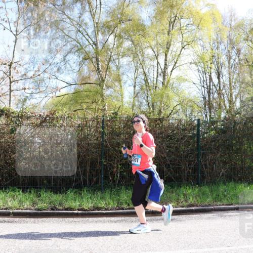 12.04.2026 - 45. Internationalen Wilhelmsburger Insellauf Yannick Fuchs http://msf.ph/oto/9499423 12.04.2026 11:06:01 Laufen 2581 meine-sportfotos.de