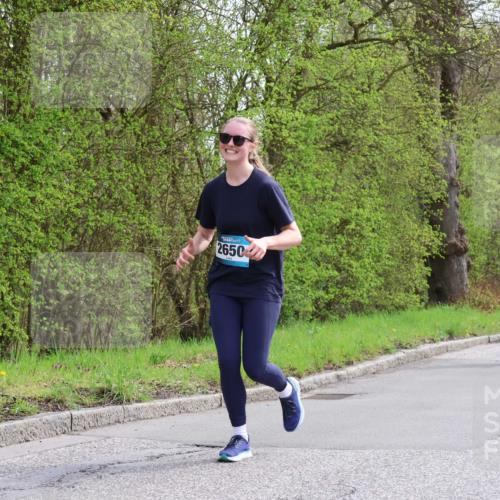 12.04.2026 - 45. Internationalen Wilhelmsburger Insellauf Yannick Fuchs http://msf.ph/oto/9499426 12.04.2026 13:14:30 Laufen 2650, 2131 meine-sportfotos.de