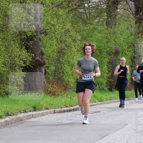 12.04.2026 - 45. Internationalen Wilhelmsburger Insellauf Yannick Fuchs http://msf.ph/oto/9499467 12.04.2026 13:14:36 Laufen 5241, 3547, 2514, 354 meine-sportfotos.de