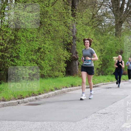 12.04.2026 - 45. Internationalen Wilhelmsburger Insellauf Yannick Fuchs http://msf.ph/oto/9499477 12.04.2026 13:14:37 Laufen 5241, 3547, 2514, 35, 48 meine-sportfotos.de