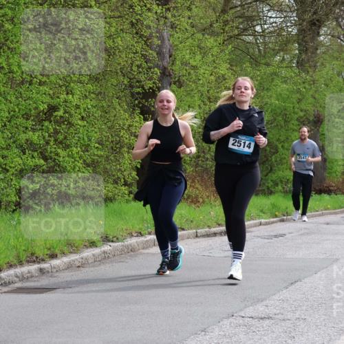 12.04.2026 - 45. Internationalen Wilhelmsburger Insellauf Yannick Fuchs http://msf.ph/oto/9499502 12.04.2026 13:14:40 Laufen 2514, 3547, 3548 meine-sportfotos.de
