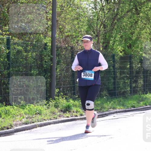 12.04.2026 - 45. Internationalen Wilhelmsburger Insellauf Yannick Fuchs http://msf.ph/oto/9499525 12.04.2026 11:06:32 Laufen 3808 meine-sportfotos.de