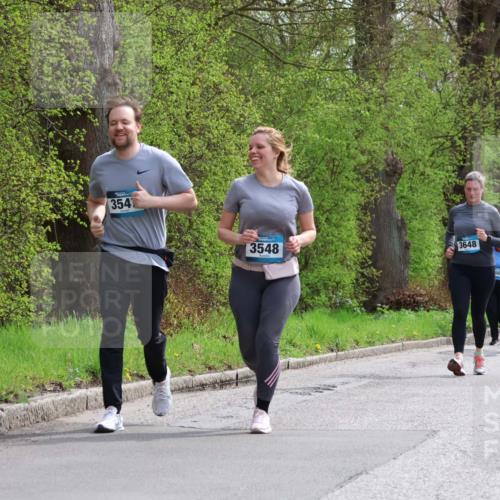 12.04.2026 - 45. Internationalen Wilhelmsburger Insellauf Yannick Fuchs http://msf.ph/oto/9499530 12.04.2026 13:14:45 Laufen 354, 3548, 3648, 980 meine-sportfotos.de