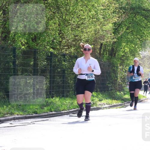 12.04.2026 - 45. Internationalen Wilhelmsburger Insellauf Yannick Fuchs http://msf.ph/oto/9499585 12.04.2026 11:07:01 Laufen 3579, 4813 meine-sportfotos.de