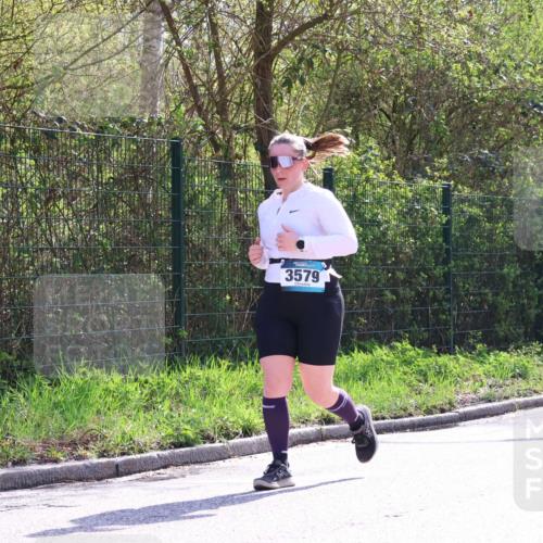 12.04.2026 - 45. Internationalen Wilhelmsburger Insellauf Yannick Fuchs http://msf.ph/oto/9499602 12.04.2026 11:07:06 Laufen 3579 meine-sportfotos.de