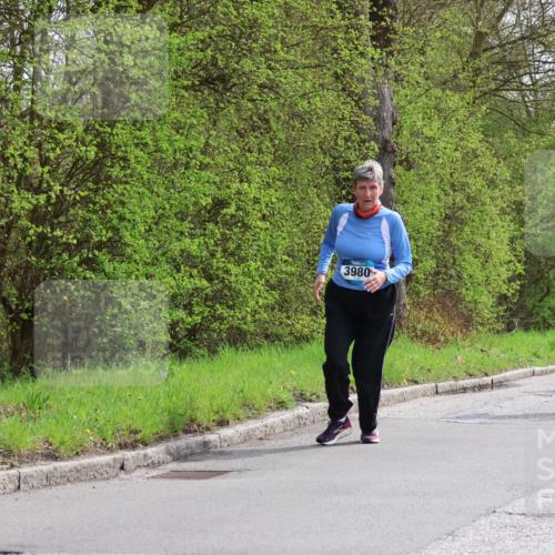 12.04.2026 - 45. Internationalen Wilhelmsburger Insellauf Yannick Fuchs http://msf.ph/oto/9499627 12.04.2026 13:14:57 Laufen 4324, 3980, 442 meine-sportfotos.de