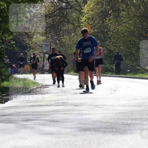 12.04.2026 - 45. Internationalen Wilhelmsburger Insellauf Yannick Fuchs http://msf.ph/oto/9499649 12.04.2026 11:07:21 Laufen 3122, 9, 4146, 2518 meine-sportfotos.de