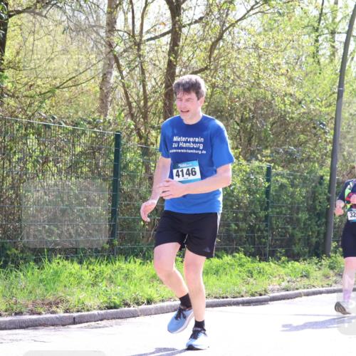 12.04.2026 - 45. Internationalen Wilhelmsburger Insellauf Yannick Fuchs http://msf.ph/oto/9499657 12.04.2026 11:07:37 Laufen 4146, 3205 meine-sportfotos.de