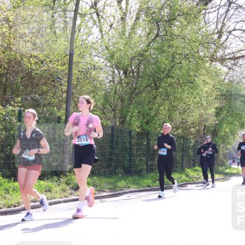 12.04.2026 - 45. Internationalen Wilhelmsburger Insellauf Yannick Fuchs http://msf.ph/oto/9499680 12.04.2026 11:07:41 Laufen 2106, 2518, 3122, 2146 meine-sportfotos.de