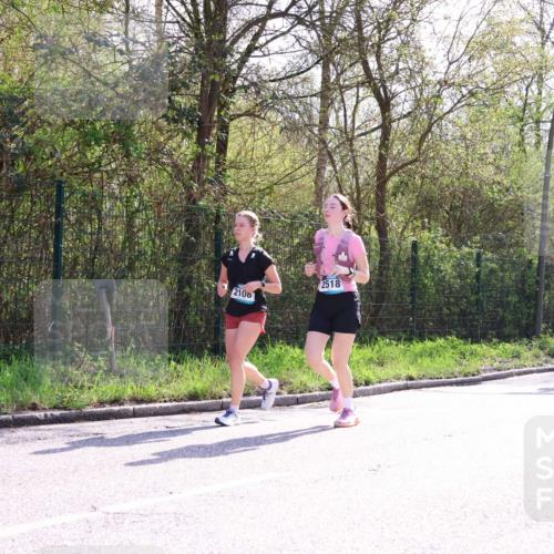 12.04.2026 - 45. Internationalen Wilhelmsburger Insellauf Yannick Fuchs http://msf.ph/oto/9499696 12.04.2026 11:07:42 Laufen 2108, 2518, 2146 meine-sportfotos.de