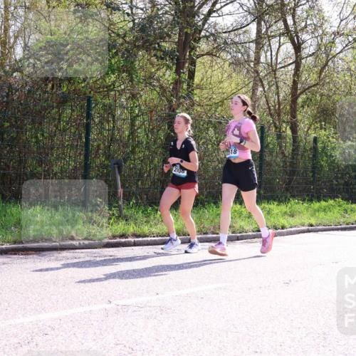 12.04.2026 - 45. Internationalen Wilhelmsburger Insellauf Yannick Fuchs http://msf.ph/oto/9499697 12.04.2026 11:07:43 Laufen 2108, 18, 2146 meine-sportfotos.de