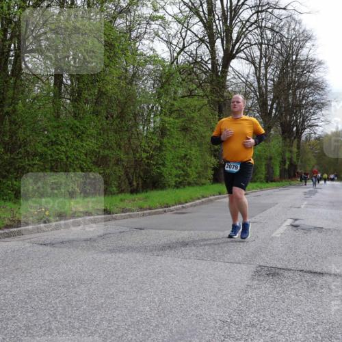 12.04.2026 - 45. Internationalen Wilhelmsburger Insellauf Yannick Fuchs http://msf.ph/oto/9499737 12.04.2026 13:15:26 Laufen 2079 meine-sportfotos.de