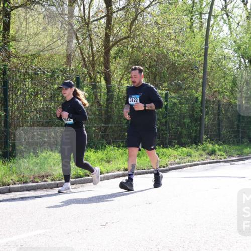 12.04.2026 - 45. Internationalen Wilhelmsburger Insellauf Yannick Fuchs http://msf.ph/oto/9499744 12.04.2026 11:07:49 Laufen 2542, 3122 meine-sportfotos.de