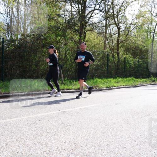 12.04.2026 - 45. Internationalen Wilhelmsburger Insellauf Yannick Fuchs http://msf.ph/oto/9499760 12.04.2026 11:07:51 Laufen 3122 meine-sportfotos.de