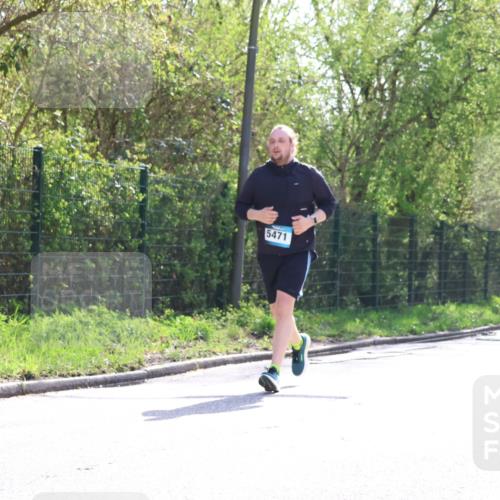 12.04.2026 - 45. Internationalen Wilhelmsburger Insellauf Yannick Fuchs http://msf.ph/oto/9499808 12.04.2026 11:08:03 Laufen 5471 meine-sportfotos.de