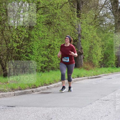 12.04.2026 - 45. Internationalen Wilhelmsburger Insellauf Yannick Fuchs http://msf.ph/oto/9499815 12.04.2026 13:15:43 Laufen 2792 meine-sportfotos.de