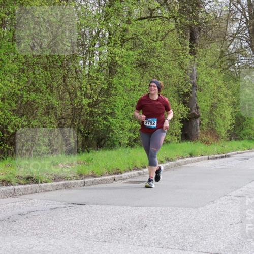 12.04.2026 - 45. Internationalen Wilhelmsburger Insellauf Yannick Fuchs http://msf.ph/oto/9499821 12.04.2026 13:15:44 Laufen 2792 meine-sportfotos.de