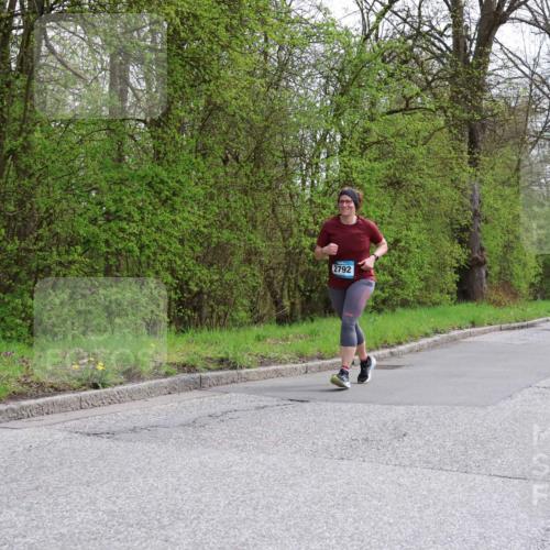 12.04.2026 - 45. Internationalen Wilhelmsburger Insellauf Yannick Fuchs http://msf.ph/oto/9499829 12.04.2026 13:15:44 Laufen 2792 meine-sportfotos.de