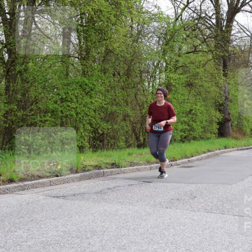 12.04.2026 - 45. Internationalen Wilhelmsburger Insellauf Yannick Fuchs http://msf.ph/oto/9499831 12.04.2026 13:15:44 Laufen 2792 meine-sportfotos.de