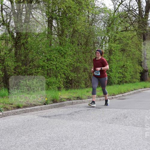 12.04.2026 - 45. Internationalen Wilhelmsburger Insellauf Yannick Fuchs http://msf.ph/oto/9499833 12.04.2026 13:15:45 Laufen 2792 meine-sportfotos.de