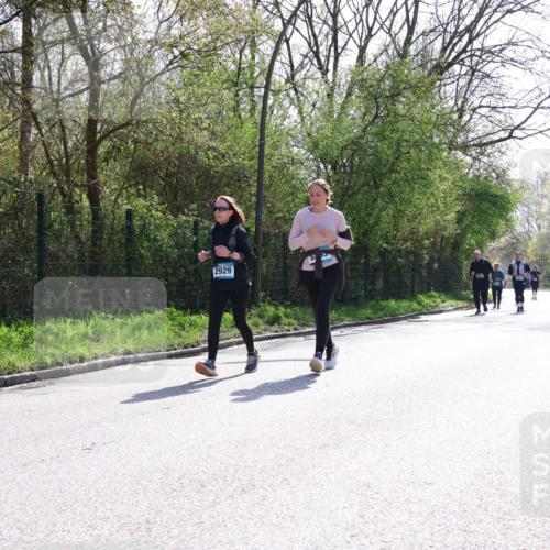 12.04.2026 - 45. Internationalen Wilhelmsburger Insellauf Yannick Fuchs http://msf.ph/oto/9499850 12.04.2026 11:08:10 Laufen 2929 meine-sportfotos.de