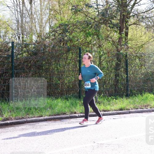 12.04.2026 - 45. Internationalen Wilhelmsburger Insellauf Yannick Fuchs http://msf.ph/oto/9499917 12.04.2026 11:08:22 Laufen 450 meine-sportfotos.de