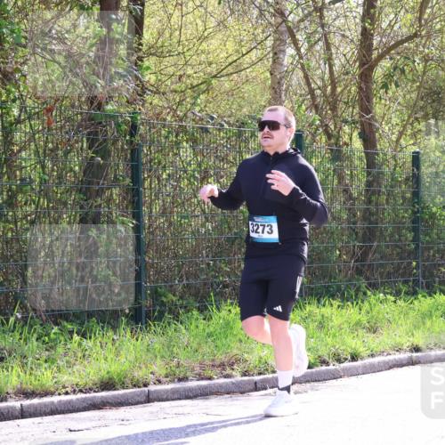 12.04.2026 - 45. Internationalen Wilhelmsburger Insellauf Yannick Fuchs http://msf.ph/oto/9499923 12.04.2026 11:08:23 Laufen 3273 meine-sportfotos.de