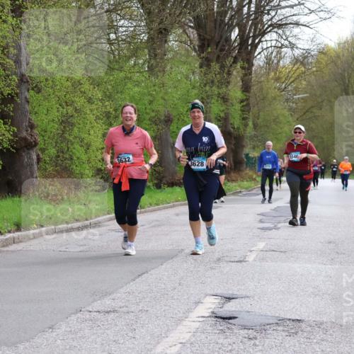 12.04.2026 - 45. Internationalen Wilhelmsburger Insellauf Yannick Fuchs http://msf.ph/oto/9499962 12.04.2026 13:16:10 Laufen 3632, 10, 3628, 5715, 5546 meine-sportfotos.de