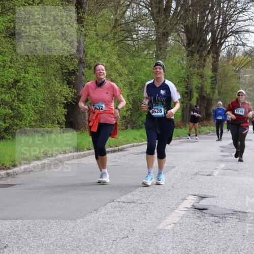 12.04.2026 - 45. Internationalen Wilhelmsburger Insellauf Yannick Fuchs http://msf.ph/oto/9499974 12.04.2026 13:16:11 Laufen 3632, 3628, 5715, 5546 meine-sportfotos.de