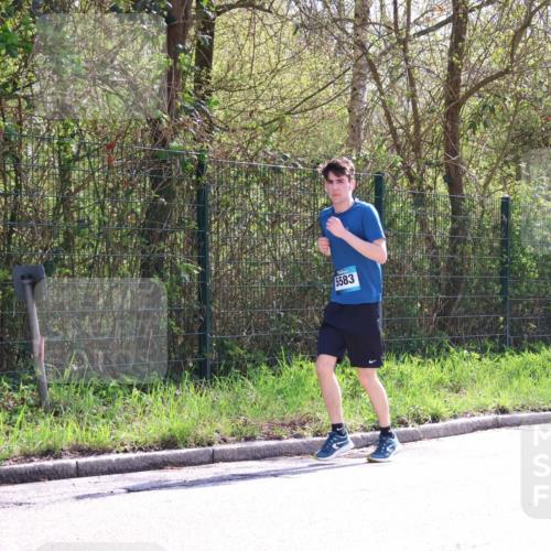12.04.2026 - 45. Internationalen Wilhelmsburger Insellauf Yannick Fuchs http://msf.ph/oto/9500000 12.04.2026 11:08:39 Laufen 5583 meine-sportfotos.de