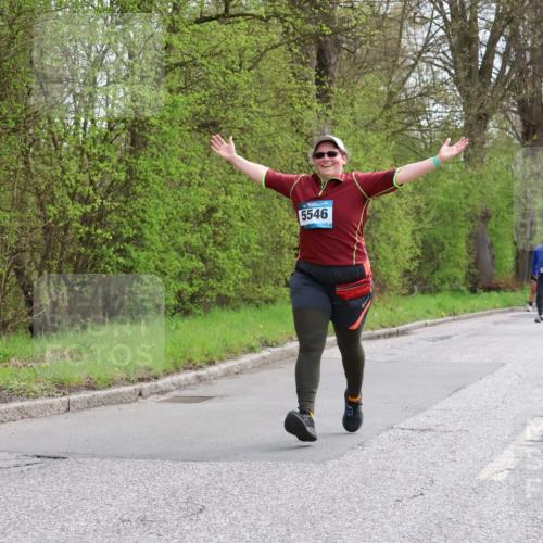 12.04.2026 - 45. Internationalen Wilhelmsburger Insellauf Yannick Fuchs http://msf.ph/oto/9500019 12.04.2026 13:16:15 Laufen 5546, 5715 meine-sportfotos.de