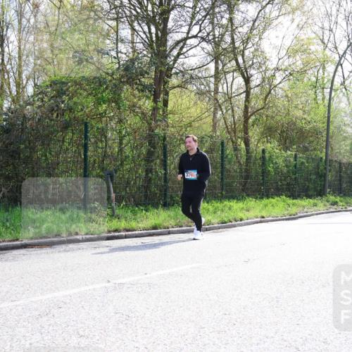 12.04.2026 - 45. Internationalen Wilhelmsburger Insellauf Yannick Fuchs http://msf.ph/oto/9500079 12.04.2026 11:09:30 Laufen  meine-sportfotos.de