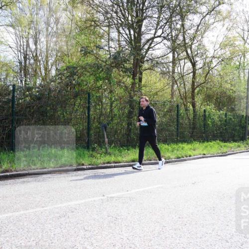 12.04.2026 - 45. Internationalen Wilhelmsburger Insellauf Yannick Fuchs http://msf.ph/oto/9500081 12.04.2026 11:09:30 Laufen 3719 meine-sportfotos.de