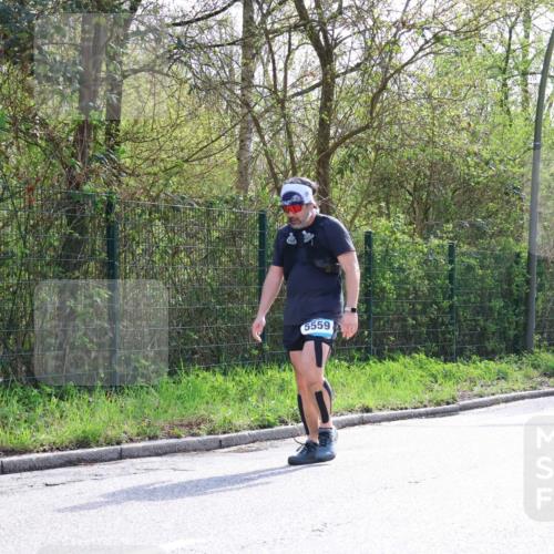 12.04.2026 - 45. Internationalen Wilhelmsburger Insellauf Yannick Fuchs http://msf.ph/oto/9500159 12.04.2026 11:09:48 Laufen 5559 meine-sportfotos.de