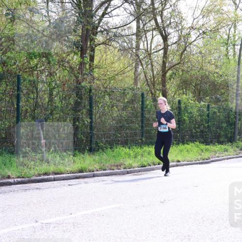 12.04.2026 - 45. Internationalen Wilhelmsburger Insellauf Yannick Fuchs http://msf.ph/oto/9500169 12.04.2026 11:09:52 Laufen 3196 meine-sportfotos.de