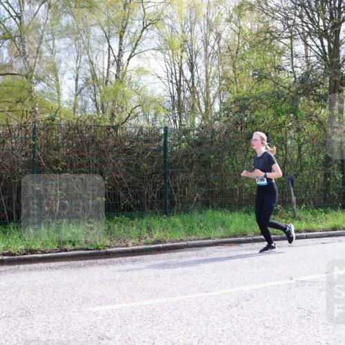 12.04.2026 - 45. Internationalen Wilhelmsburger Insellauf Yannick Fuchs http://msf.ph/oto/9500183 12.04.2026 11:09:54 Laufen 3196 meine-sportfotos.de