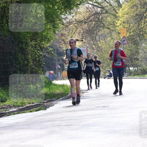 12.04.2026 - 45. Internationalen Wilhelmsburger Insellauf Yannick Fuchs http://msf.ph/oto/9500189 12.04.2026 11:10:06 Laufen 2109, 4668, 2234, 2388, 9 meine-sportfotos.de