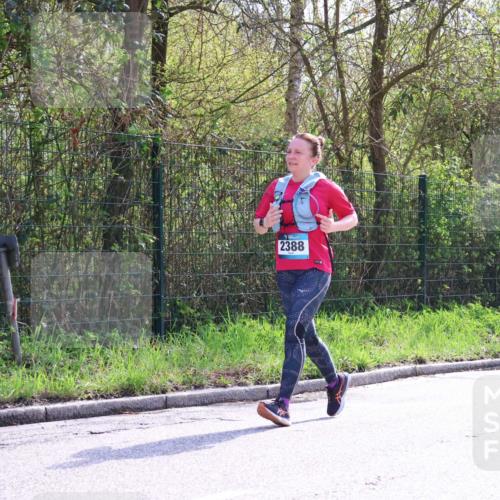 12.04.2026 - 45. Internationalen Wilhelmsburger Insellauf Yannick Fuchs http://msf.ph/oto/9500221 12.04.2026 11:10:23 Laufen 2388 meine-sportfotos.de