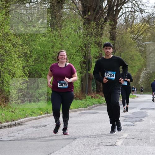 12.04.2026 - 45. Internationalen Wilhelmsburger Insellauf Yannick Fuchs http://msf.ph/oto/9500258 12.04.2026 13:17:07 Laufen 3075, 5224, 684, 3409 meine-sportfotos.de