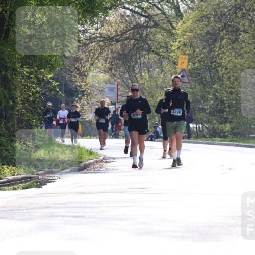 12.04.2026 - 45. Internationalen Wilhelmsburger Insellauf Yannick Fuchs http://msf.ph/oto/9500293 12.04.2026 11:10:43 Laufen 3775, 4519, 9, 3297, 3298 meine-sportfotos.de