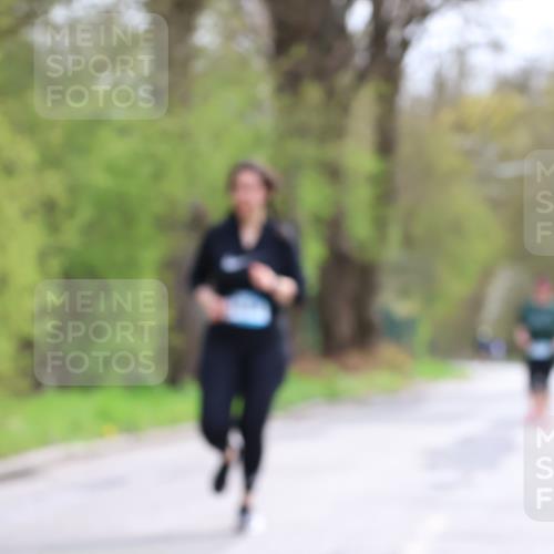 12.04.2026 - 45. Internationalen Wilhelmsburger Insellauf Yannick Fuchs http://msf.ph/oto/9500300 12.04.2026 13:17:14 Laufen  meine-sportfotos.de