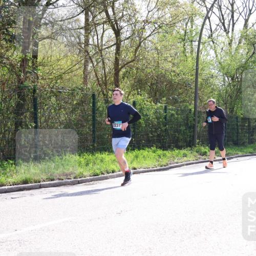 12.04.2026 - 45. Internationalen Wilhelmsburger Insellauf Yannick Fuchs http://msf.ph/oto/9500402 12.04.2026 11:11:07 Laufen 2237 meine-sportfotos.de